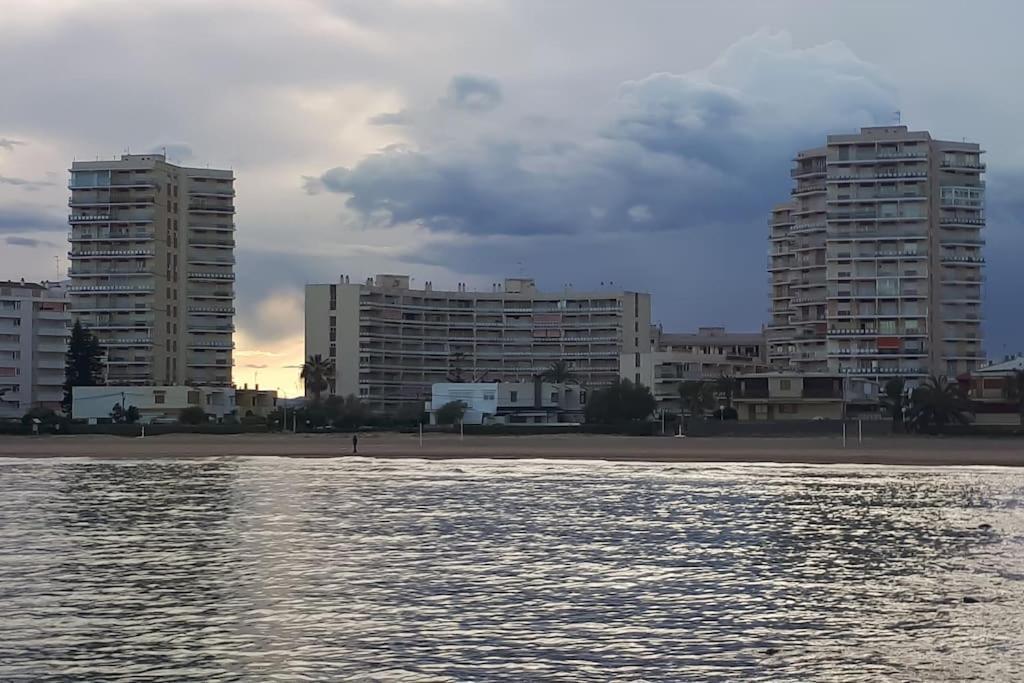Apartamento Mediterraneo Tranquilo Y Familiar Apartment Valencia Bagian luar foto